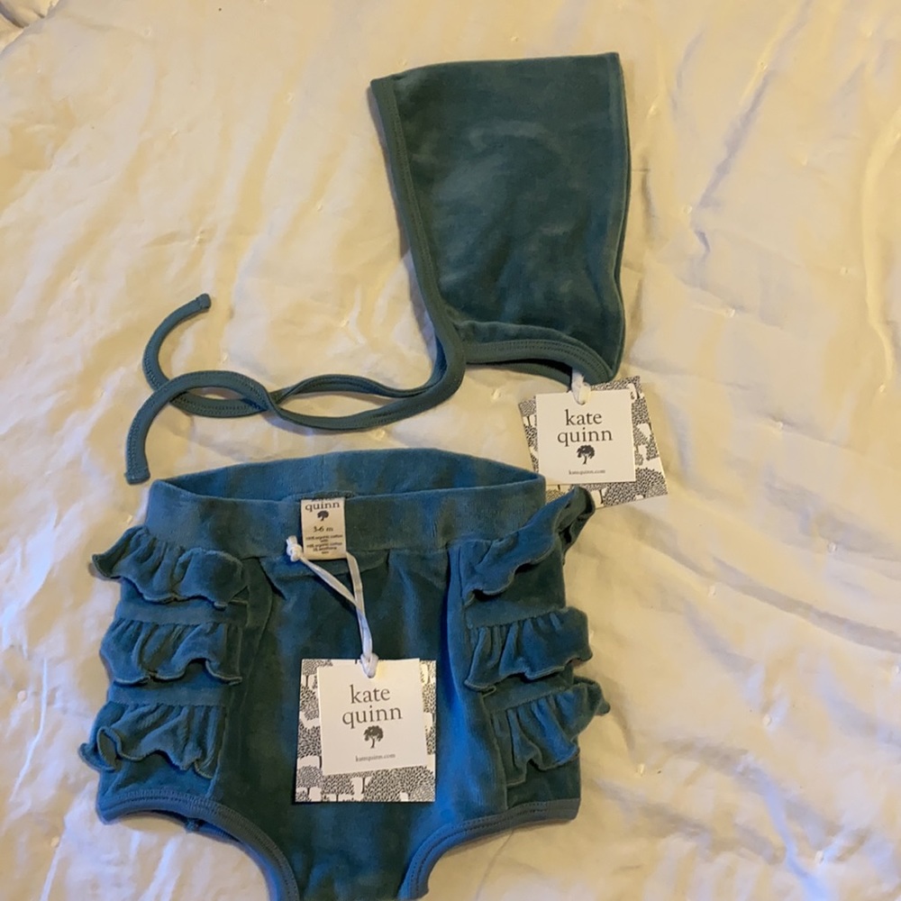 Kate Quinn Valor Bloomer and Elf Hat “5”